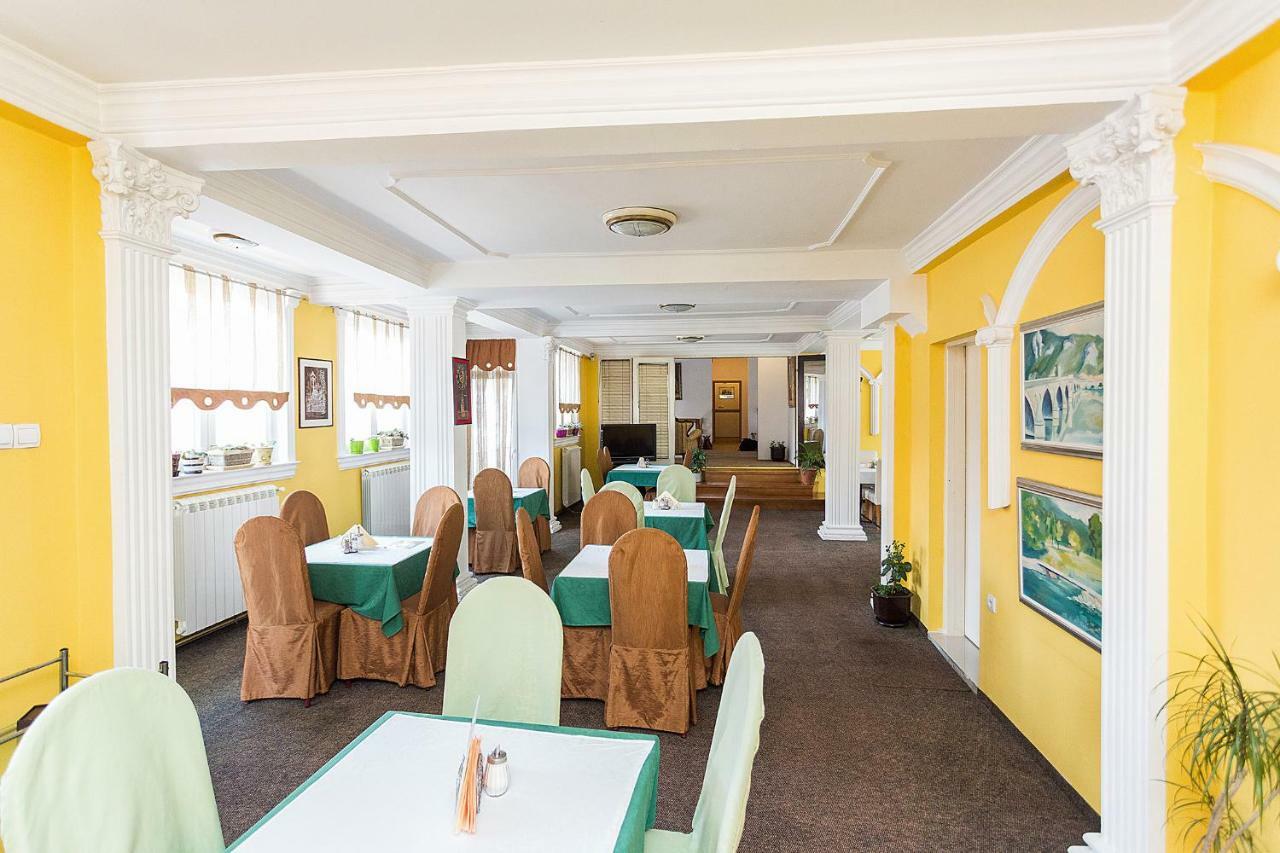 Hotel Dominus Bijelo Polje Exterior photo