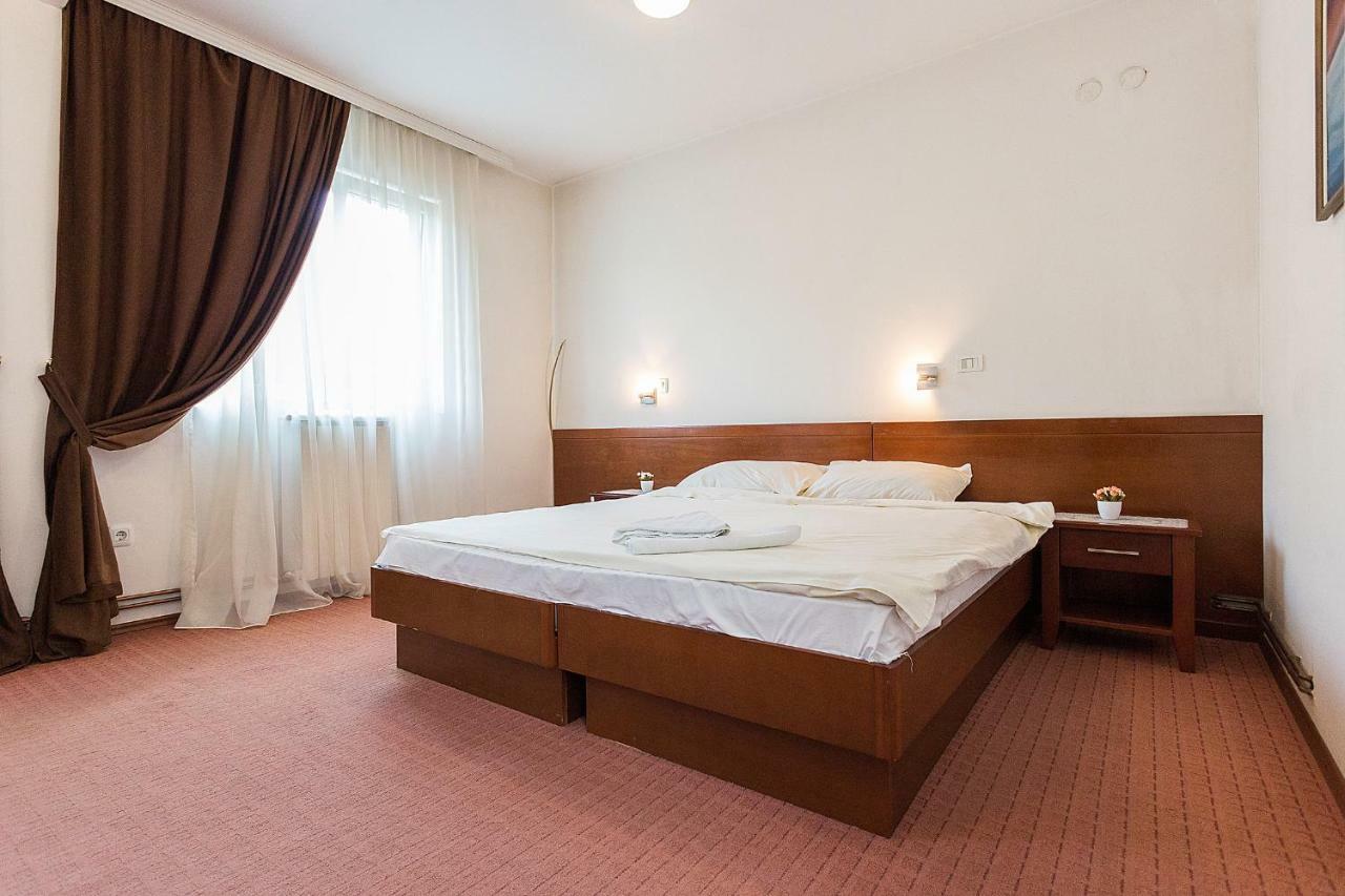 Hotel Dominus Bijelo Polje Exterior photo